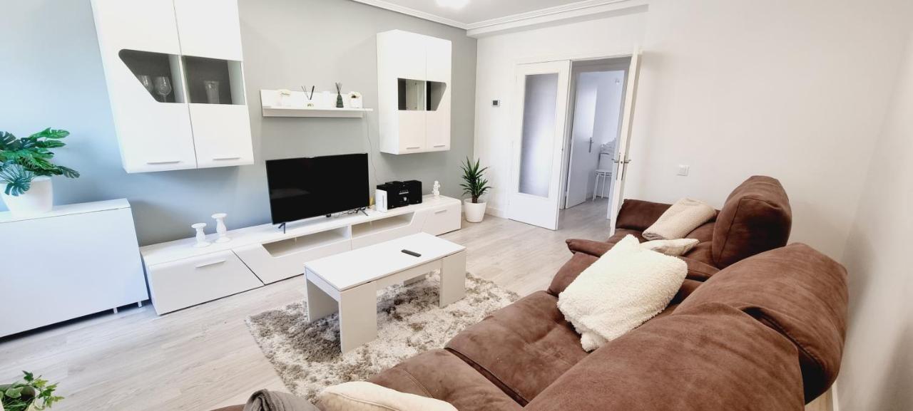 Apartamento Larisa Najera Exterior photo